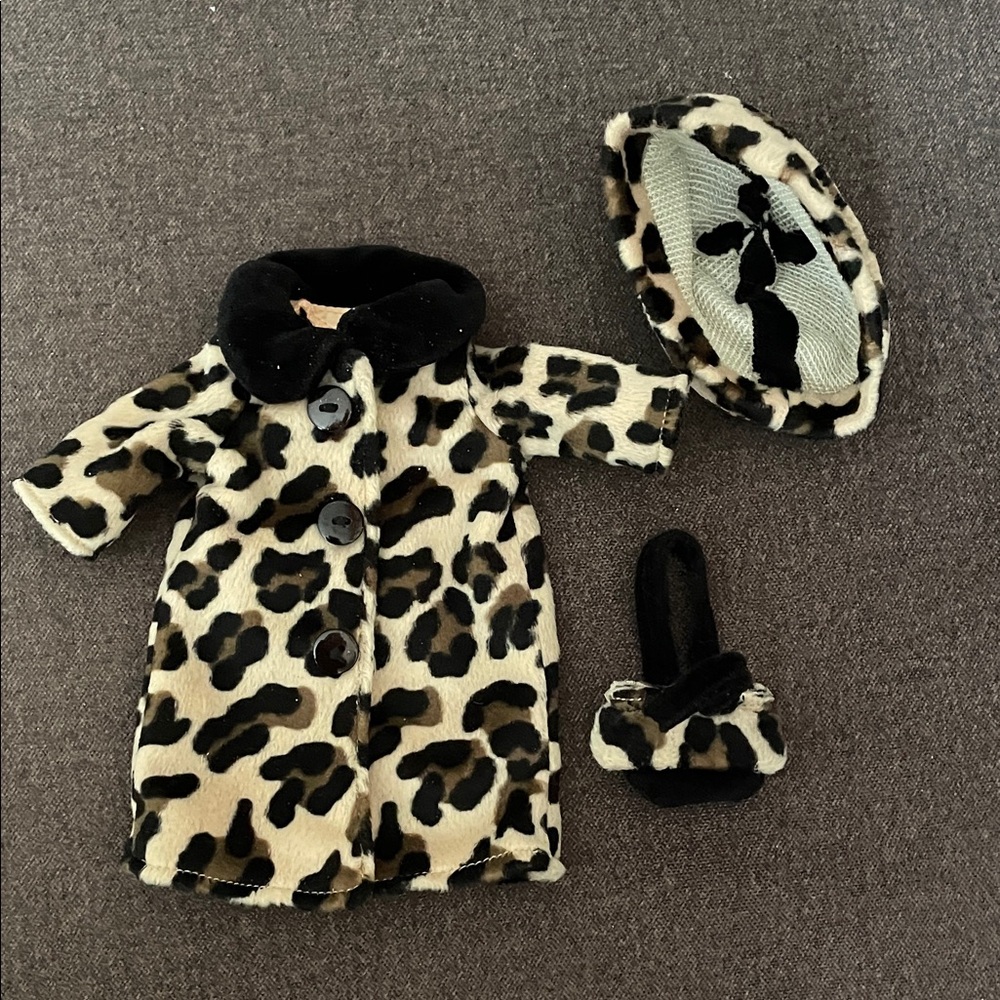 Groovy Girls Leopard Print Doll Coat Set